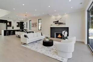 2238 Prairie St, Glenview, IL 60025 - Photo 2