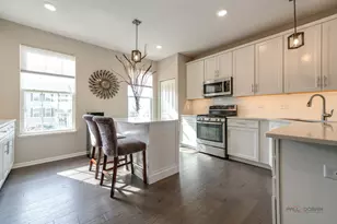 543 Cimmaron Cir, Crystal Lake, IL 60012 - Photo 6