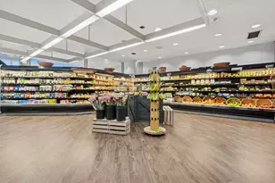 175 E Delaware Pl, Chicago, IL 60611 - Photo 22