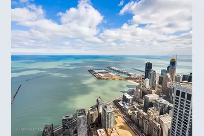 175 E Delaware Place #8504, Chicago, IL 60611 - Photo 8