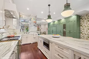 1934 N Bissell St, Chicago, IL 60614 - Photo 6