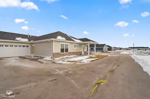 317 Celebration Ave, Bourbonnais, IL 60914 - Photo 2