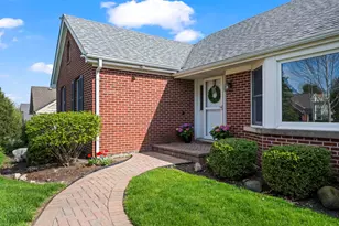 3551 Lakeview Dr, Algonquin, IL 60102 - Photo 2