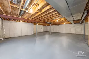 733 S Mecosta Ln, Romeoville, IL 60446 - Photo 34