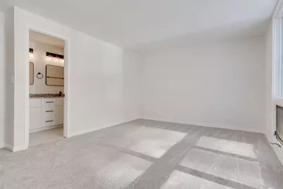 680 N Peoria Street #F, Chicago, IL 60642 - Photo 32