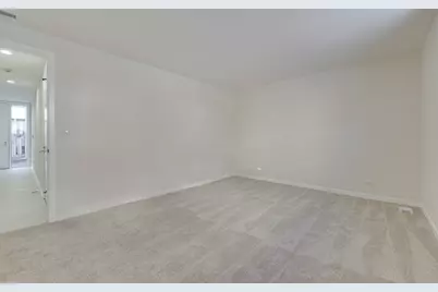 680 N Peoria Street #F, Chicago, IL 60642 - Photo 8
