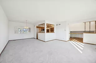 18230 Tennessee Ln, Orland Park, IL 60467 - Photo 4