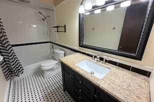 999 S Euclid Ave, Elmhurst, IL 60126 - Photo 8