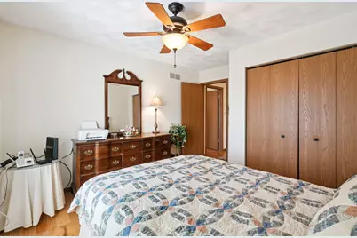 870 47th Avenue #2, East Moline, IL 61244 - Photo 16