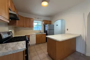 2530 N Neva Ave, Chicago, IL 60707 - Photo 8
