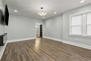 7927 S Vernon Ave, Chicago, IL 60619 - Photo 8