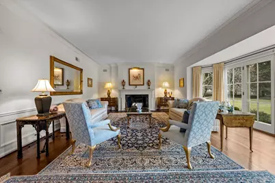 675 E Woodland Road, Lake Forest, IL 60045 - Photo 6