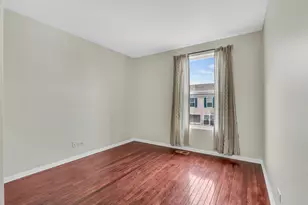 3210 Neubauer Circle, Lindenhurst, IL 60046 - Photo 22