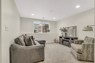 3210 Neubauer Circle, Lindenhurst, IL 60046 - Photo 28