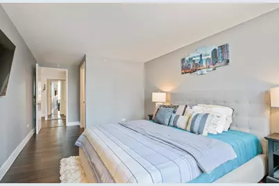 [Address not provided], Chicago, IL 60654 - Photo 10