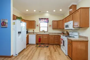 698 Prince Wood, Manteno, IL 60950 - Photo 20