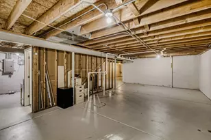 7630 Stonecrop Ln, Joliet, IL 60431 - Photo 24