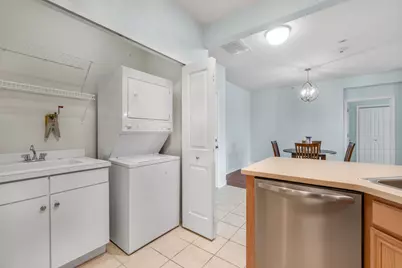 2692 Stone Circle #209, Geneva, IL 60134 - Photo 10