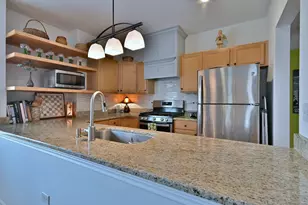 210 N Addison Ave, Elmhurst, IL 60126 - Photo 18