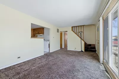 8808 Cranbrook Lane, Bridgeview, IL 60455 - Photo 4