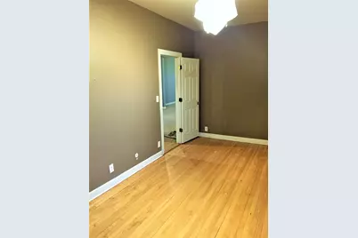 3926 W Byron Street #2, Chicago, IL 60618 - Photo 6