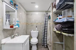 5711 S Lowe Ave, Chicago, IL 60621 - Photo 24