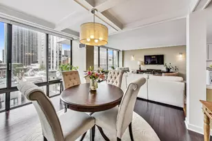 1516 N State Pkwy, Chicago, IL 60610 - Photo 10