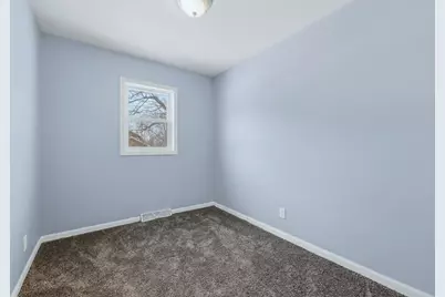 15346 Le Claire Avenue, Oak Forest, IL 60452 - Photo 8