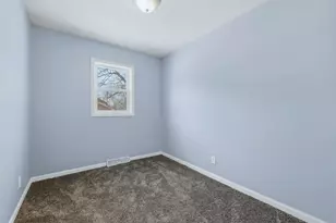 15346 Le Claire Ave, Oak Forest, IL 60452 - Photo 8