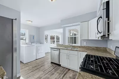 15346 Le Claire Avenue, Oak Forest, IL 60452 - Photo 4