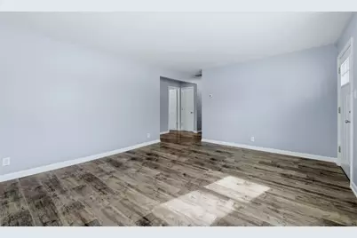 15346 Le Claire Avenue, Oak Forest, IL 60452 - Photo 10