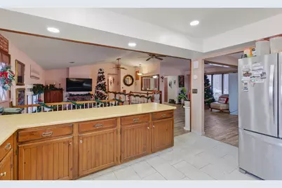 360 Knoll Road, Belvidere, IL 61008 - Photo 14