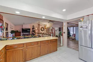 360 Knoll Rd, Belvidere, IL 61008 - Photo 14