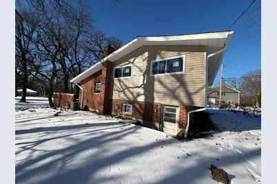 30W571 W Shady Lane, West Chicago, IL 60185 - Photo 2