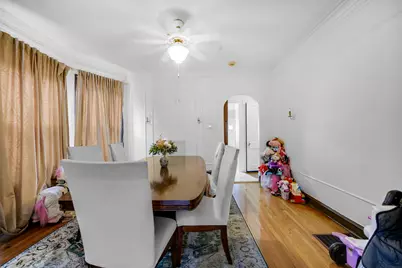 8054 S Jeffery Boulevard, Chicago, IL 60617 - Photo 10