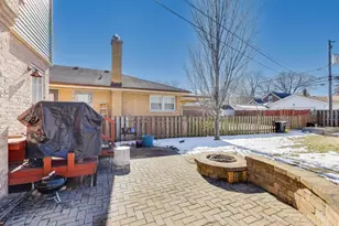 8132 Kolmar Ave, Skokie, IL 60076 - Photo 30