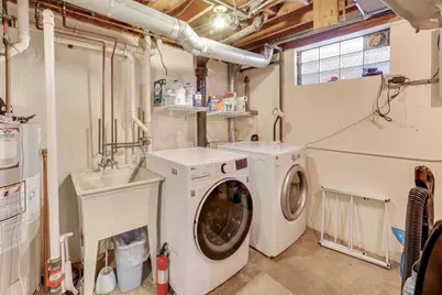 8132 Kolmar Avenue, Skokie, IL 60076 - Photo 24