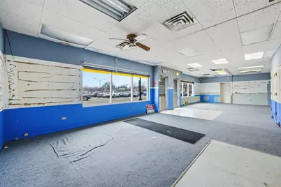 110 1/2 W Burlington Avenue, La Grange, IL 60525 - Photo 6