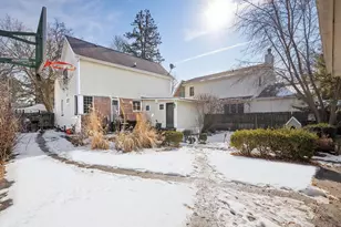 254 Coe Rd, Clarendon Hills, IL 60514 - Photo 26