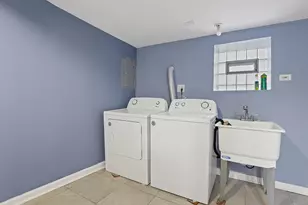 8810 S Racine Ave, Chicago, IL 60620 - Photo 20
