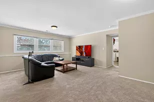 847 Division St, Northbrook, IL 60062 - Photo 18