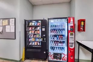 211 E Ohio St, Chicago, IL 60611 - Photo 30