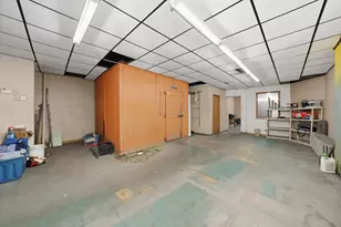 8145 S Cottage Grove Ave, Chicago, IL 60619 - Photo 36