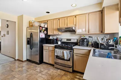 8426 W Catalpa Avenue #403, Chicago, IL 60656 - Photo 10