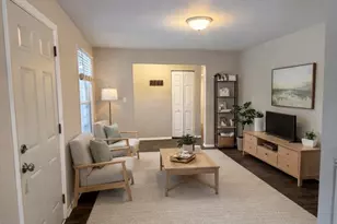 2490 Ridge Ave, Aurora, IL 60504 - Photo 4