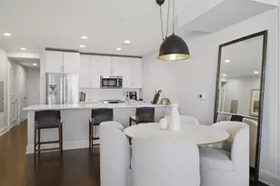 850 N Lake Shore Dr, Chicago, IL 60611 - Photo 22