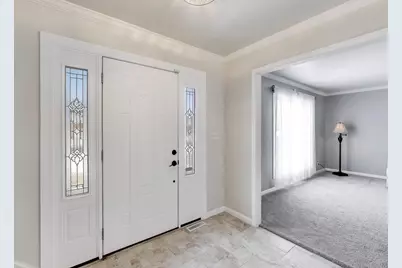 27W439 Chartwell Drive, Winfield, IL 60190 - Photo 2