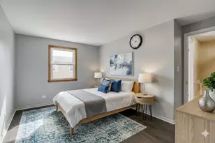 822 Colonial Dr, Wheeling, IL 60090 - Photo 8