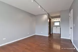 100 Clubhouse Ln, Lake Zurich, IL 60047 - Photo 10