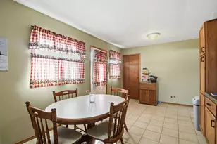 7907 W Kingston Dr, Frankfort, IL 60423 - Photo 8